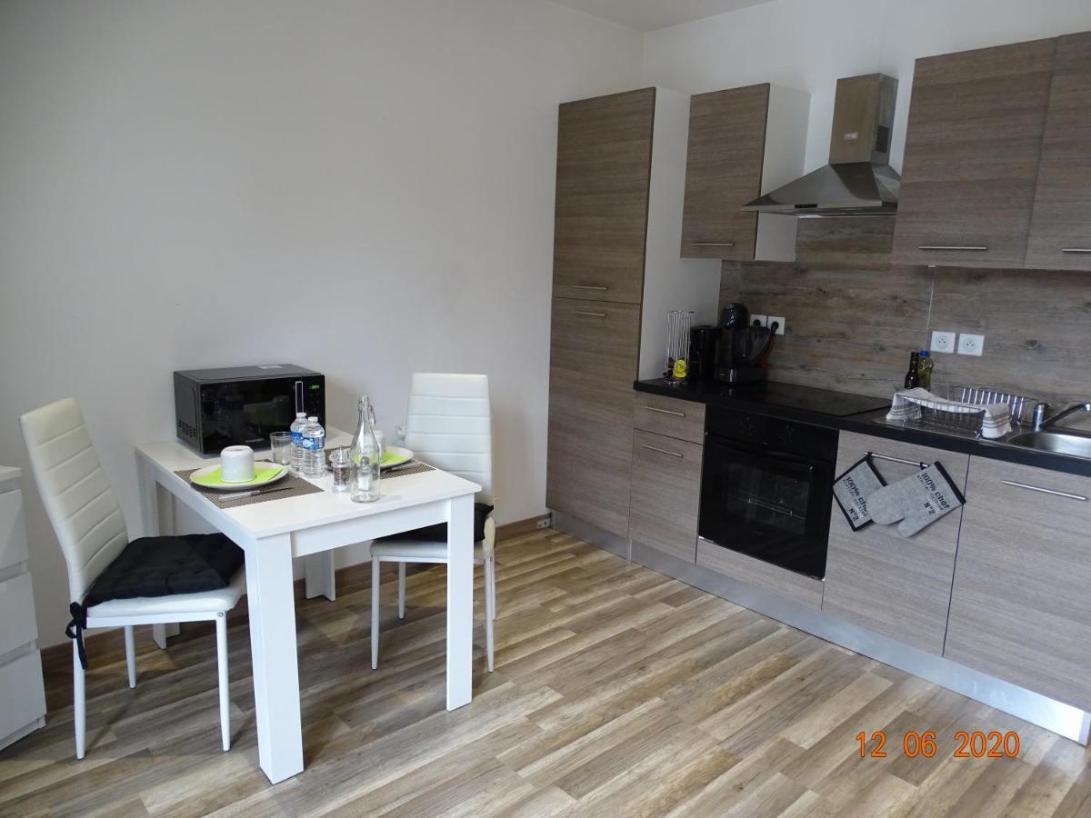Legend- Parking Prive Gratuit- Terrasse Privee- Wifi - Convert - Alimentec Bourg-en-Bresse Buitenkant foto